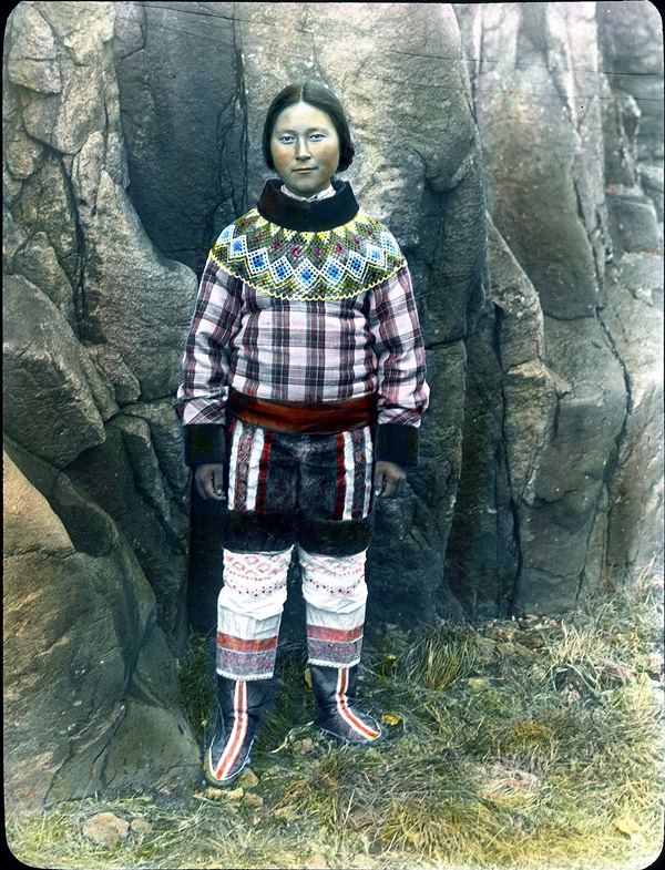 Karen from Uummannaq was an indispensable carrier and cook for de Quervain�s expedition